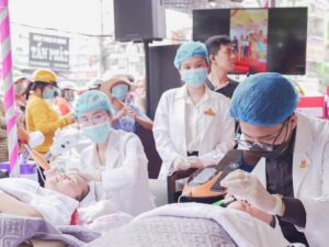 Thẩm mỹ viện SeoulSpa.Vn tự hào sở hữu đội ngũ chuyên gia, kỹ thuật viên chuyên nghiệp, chuyên môn cao