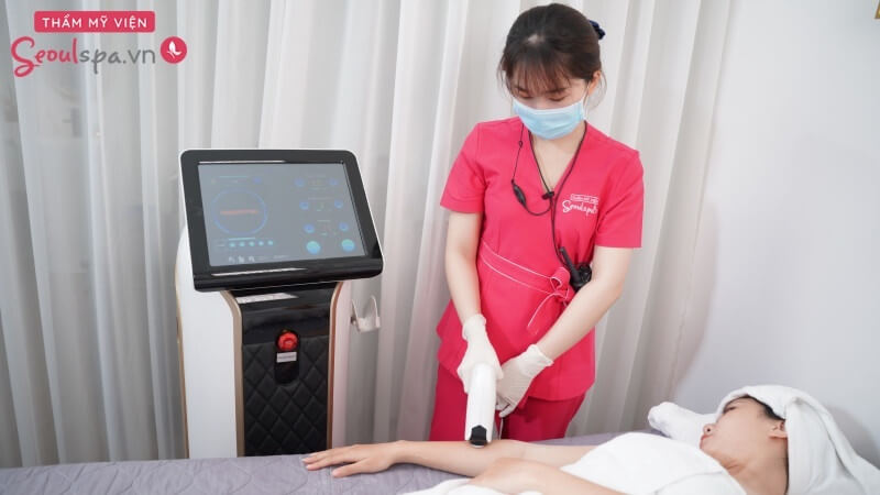 Thẩm mỹ viện SeoulSpa.Vn áp dụng công nghệ triệt lông bằng ánh sáng sinh học Elight hiệu quả
