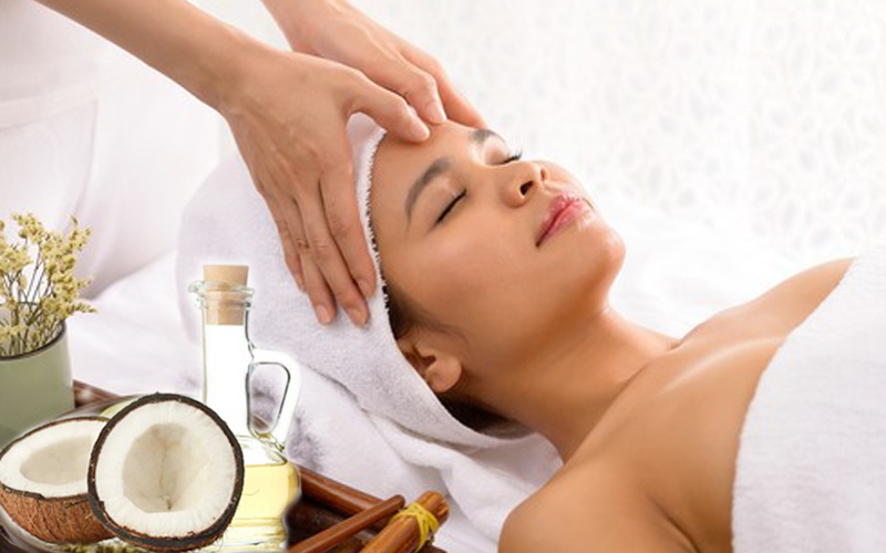 Sử dụng dầu dừa thường xuyên để có làn da mịn màng trắng sáng