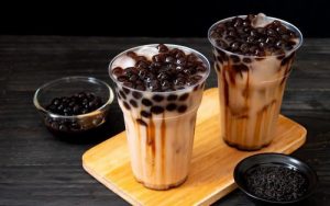 Trà sữa là thức uống phổ biến đối với nhiều người