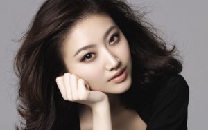 Tình trạng đóng vảy sau nâng mũi có sao không?