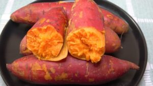 Sau khi nâng mũi ăn khoai lang bình thường