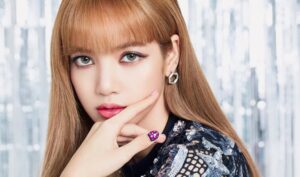 Tướng mắt tam bạch thường có phần lòng đen hướng lên trên